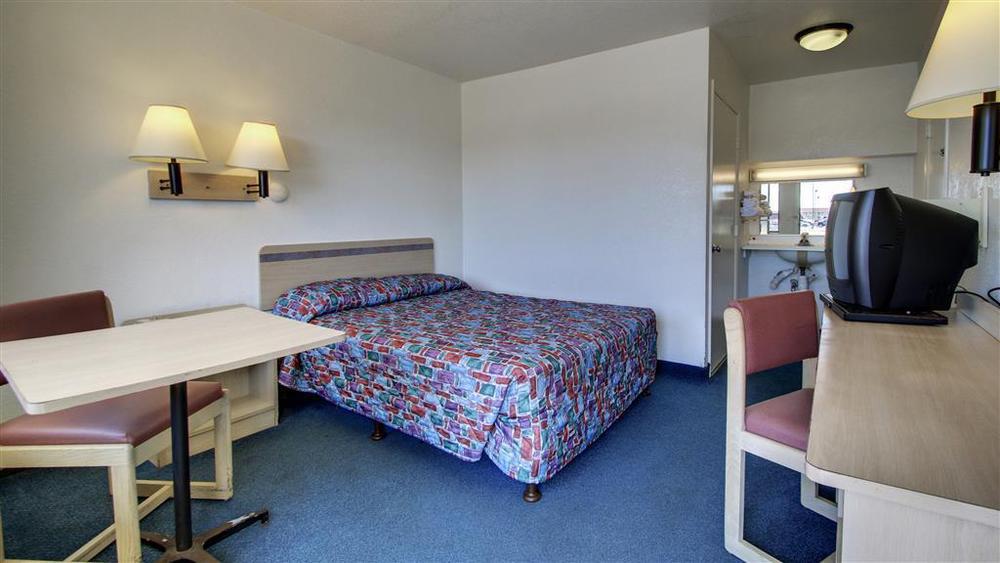Motel 6 - Oklahoma City Airport Phòng bức ảnh