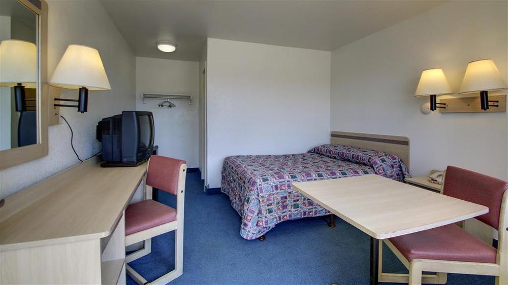 Motel 6 - Oklahoma City Airport Phòng bức ảnh