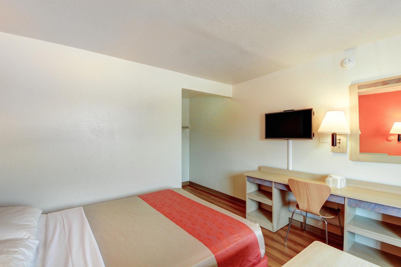 Motel 6 - Oklahoma City Airport Phòng bức ảnh