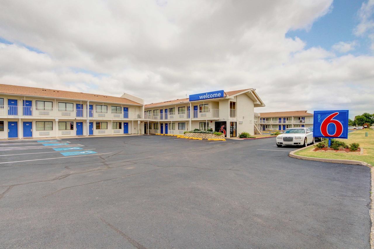 Motel 6 - Oklahoma City Airport Ngoại thất bức ảnh