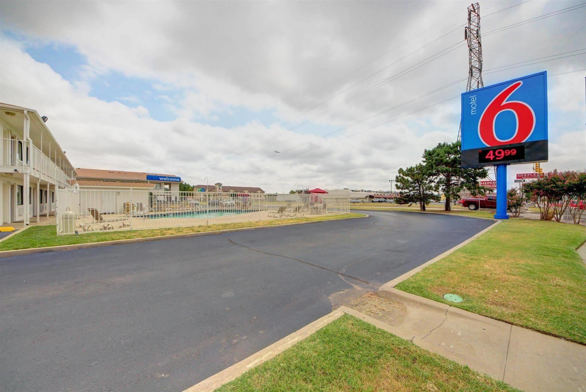Motel 6 - Oklahoma City Airport Ngoại thất bức ảnh