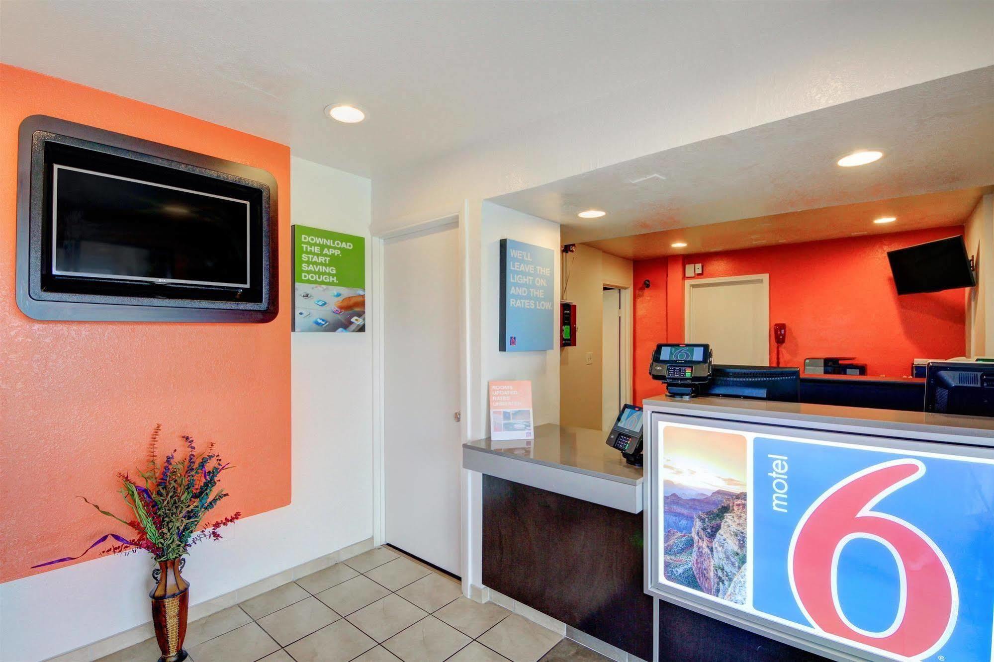 Motel 6 - Oklahoma City Airport Ngoại thất bức ảnh